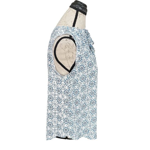 Loft Womens Blouse Sz Medium Floral Blue Sleeveless Keyhole Modern Trendy Casual - Picture 3 of 10